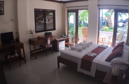 Lanas Hotel | The Beach House
