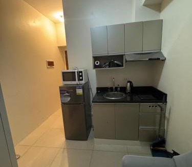 Legazpi Village Hotel | The Beacon Makati