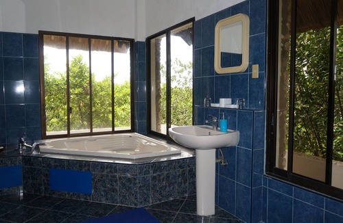 Moalboal Hotel | The Blue Orchid Resort