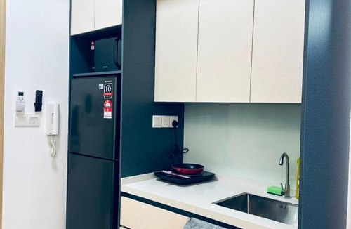Kuala Lumpur City Centre Apartment | The Colony Infinitum By Safeheaven