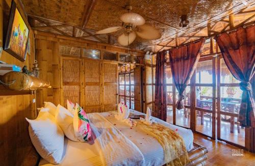 Santa Fe Resort | The Coral Blue Oriental Beach Villas and Suites
