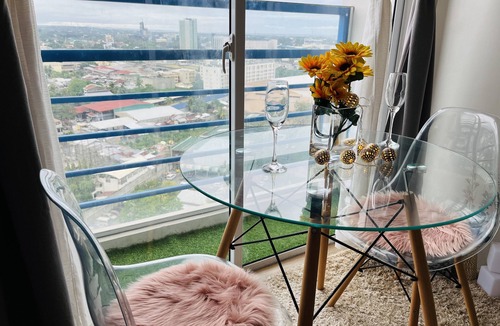 Cagayan de Oro Apartment | The Elevated Abode - Comfycosy Studio at The Loop