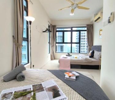 Sekudai Apartment | The Garden Cozy Stylish 2BR Family Suites By STAY