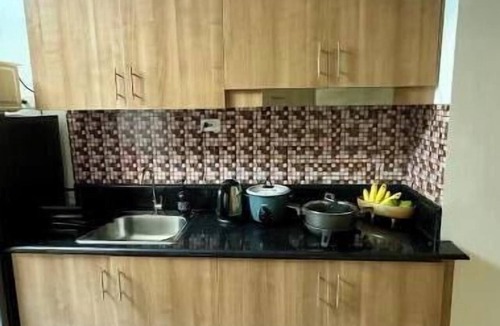 Legazpi Village Apartment | The GoodVibes Condotel Red Residences Makati