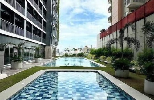 Legazpi Village Apartment | The GoodVibes Condotel Red Residences Makati