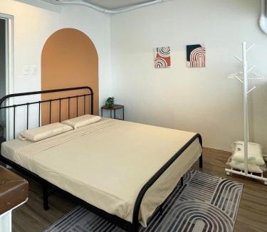 Mandurriao Apartment | The Haven Modern 2 Bedroom Loft