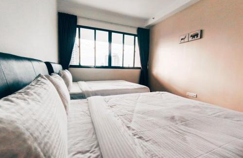 Seri Tanjung Pinang Apartment | The Landmark by Katana 3BR to 4BR Luxury Seaview Landmark Homestay at Gurney 15-16pax 无敌海景套房