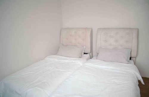 Cagayan de Oro House | The Loop Tower Downtown City Centre Comfy 2bR
