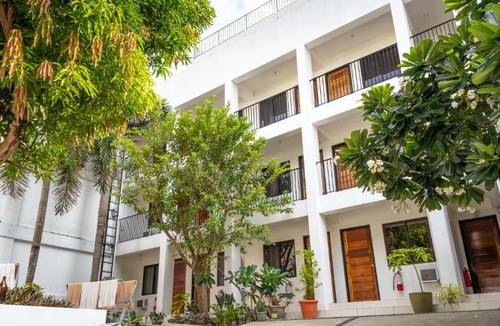 Muntinlupa Apartment | The Palines Studios & Rooms - Muntinlupa Near Evia