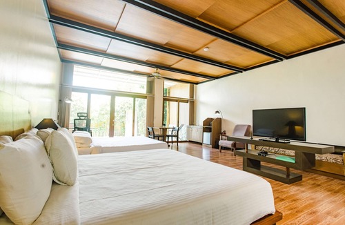 Silang Hotel | The Park - Silang