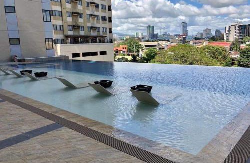 Mabolo Apartment | The persimmon condo