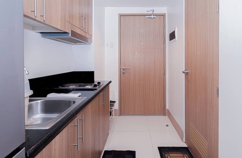 Barangay 76 Condo | The Prestige Shore by the Bay with Balcony WIFI