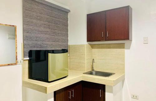 Baclaran Hostel | The Seaside Residences