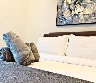 Downtown Kota Kinabalu Apartment | The Shore Kota Kinabalu by Ems Executive Suites Seaview