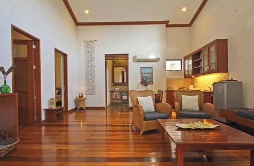 Balabag House | The Strand in beautiful Boracay