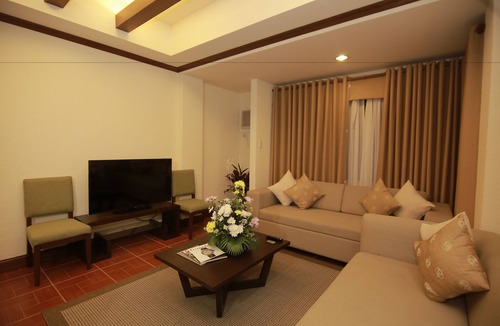 Lipa Resort | The Suites at Mount Malarayat