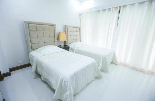 Isabel Hotel | The Suites @ Bellavista