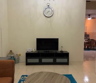 Jenjarom House | The Suri in Jalan Kebun Shah Alam
