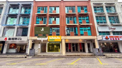 Bandar Puteri Puchong Hotel | The Tapir Puchong by BYON Premium Suites & Hotels