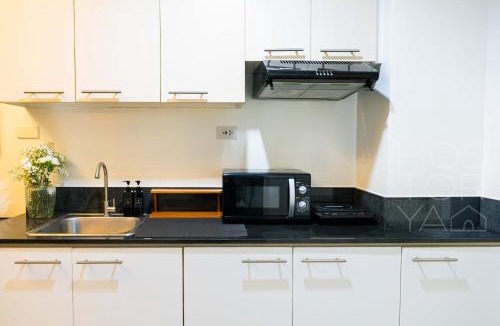 Loyola Heights Apartment | The Wabi Studio