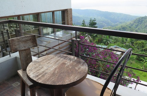 Silang Junction South House | The Windy Ridge Inn