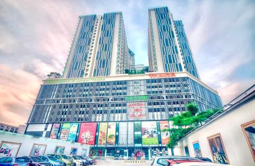 Bunga Paya Pantai Apartment | TheShore LUXURY 4+1BR Penthouse/8-12pax/Pool Table/DirectToMall/Jonker 10min