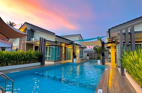 Setiu Bed & Breakfast | Tijami Villa & Resort