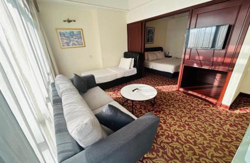 Imbi Apartment | Times Square by Perfect
