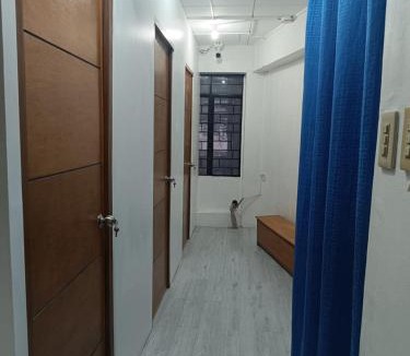 San Fernando House | Toni City Centered Budget Room