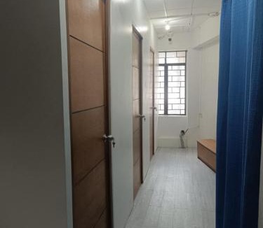 San Fernando House | Toni City Centered Budget Room