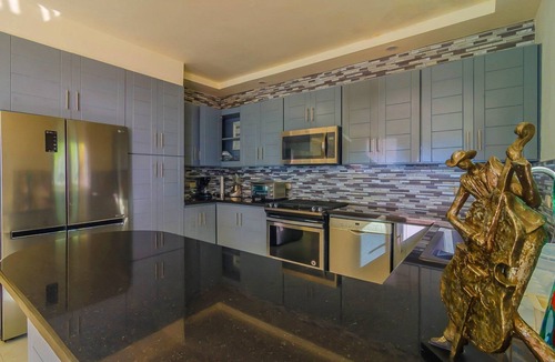 Cabarete Apartment | Top-Floor 3BD Beachfront Penthouse, Amazing Sea Views, Pool, Central Location!