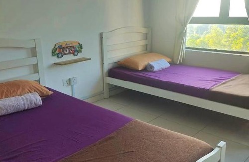 Ayer Keroh Apartment | TOP Muzaffar Homestay