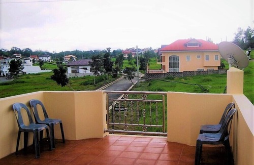 Tagaytay House | Torrente Vacation House for Rent