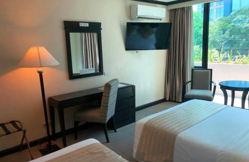 San Lorenzo Hotel | Tower Inn Makati Business Hotel