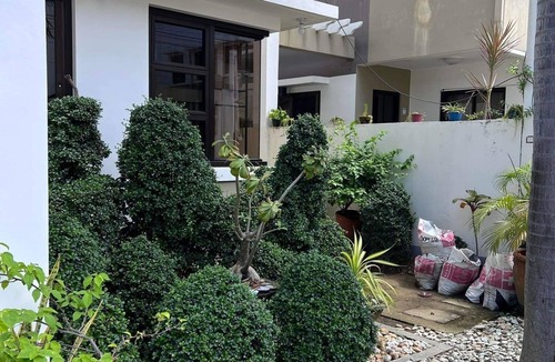 Alaminos House | Townhouse near 100 Islands