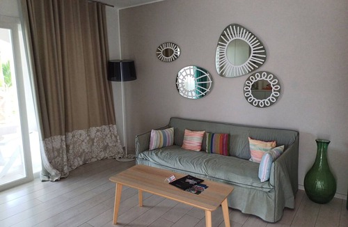 Dominicus Apartment | Tracadero Marina 40 Apt, 1 Bdr. Sea View