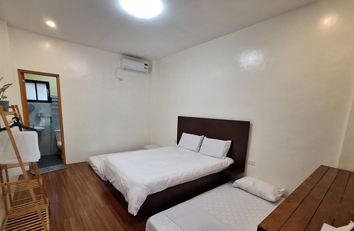 Santa Fe Apartment | Tranquil 3BR Guest House with En Suite bathrooms
