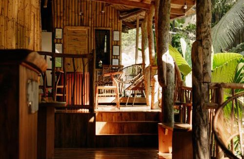 Balamban Cabin | Treehouse de Valentine
