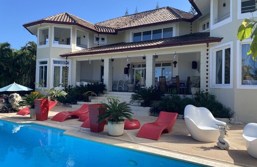 Cabarete Villa | Tropical Villa Ideal for Family Gatherings