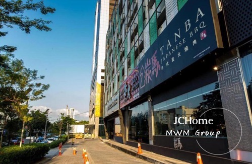 Taman Abad Apartment | Twin Galaxy City View Homestay Near CIQ Johor Bahru
