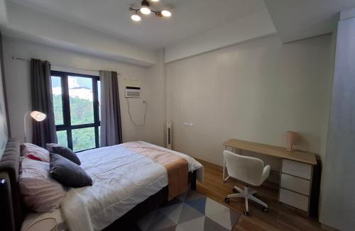 Laurel Apartment | TWIN LAKES TAGAYTAY BELVEDERE condo apartment with Over-looking