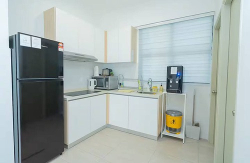 Tanjung Kling Apartment | Twynstar Mutiara | Spacious Beach Stay for Families & Groups