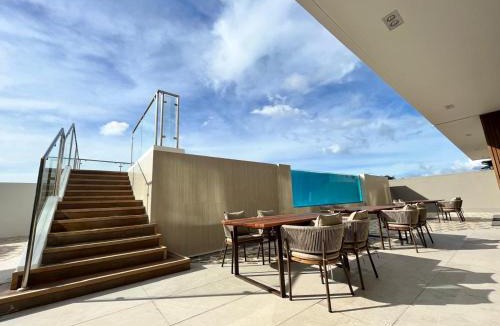 Naga Hotel | Uma Hotel and Residences