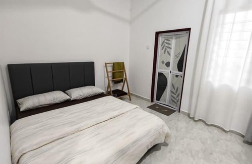 Kampung Tok Kuit House | UMRA Homestay