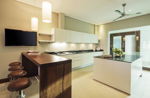 Manoc-Manoc Apartment | Under the Stars Luxury Apartments