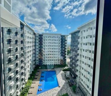 Pasig Apartment | Unit 1 CEZ Condotel at Charm Residence