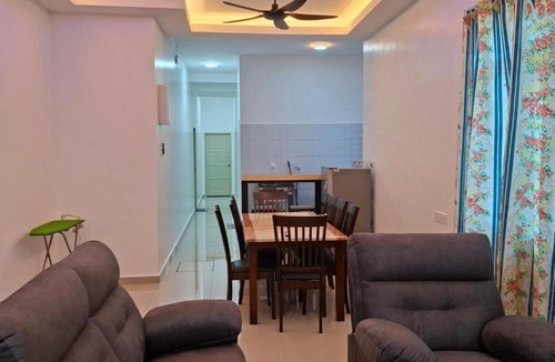 Bota House | Unit 132B - JHC Homestay Puncak Iskandar