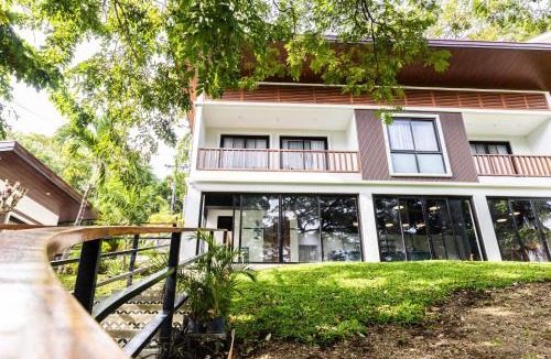 Nasugbu House | Uno Maya by Araw Residences