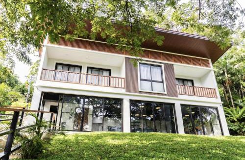 Nasugbu House | Uno Maya by Araw Residences