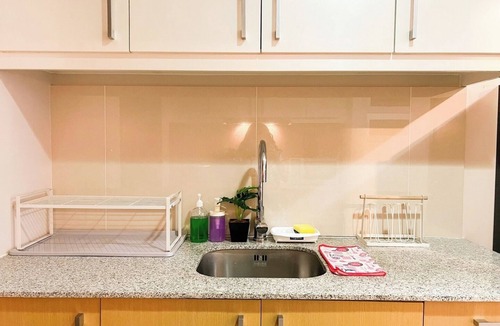Bonifacio Global City Condo | Upscale BGC Stay Near Mitsukoshi #upt130g
